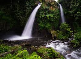 Air Terjun Tirto Kemanten